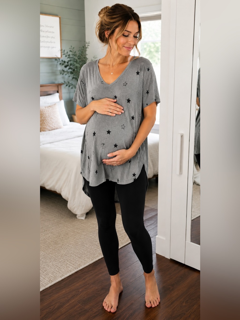 Gray Star Print V-Neck Long Stretchy Tee Maternity Women's Top Small